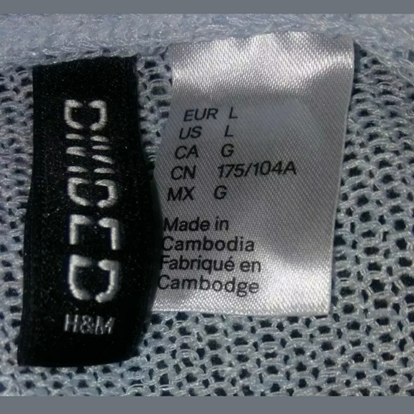 H&M Divided Sweater Size L - Picture 5 of 6